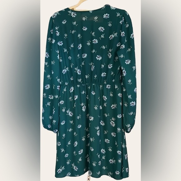 MIAMI Turquoise/Blue/White Floral Gathered Waist Button Up Dress, Sz Large, GUC. - Picture 8 of 8